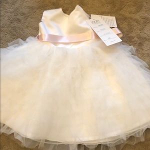 Blush silk tie with soft cream tulle